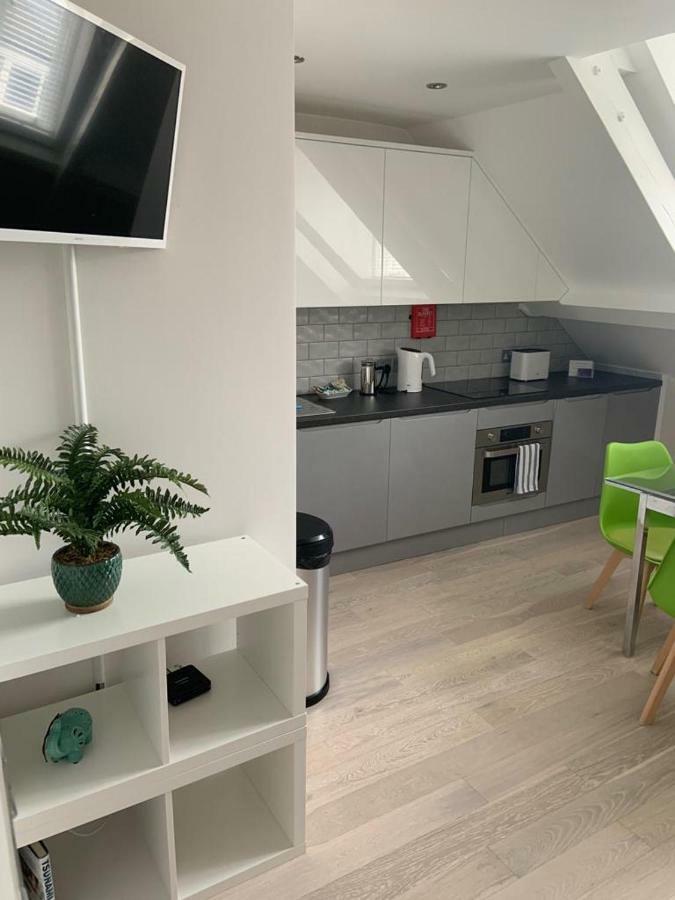 Apt 3, Opera House Ensuite 4Th Floor By Indigo Flats London Ngoại thất bức ảnh